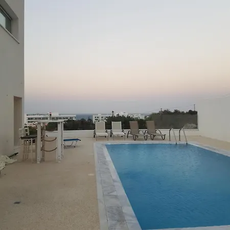 Chrystalleni Villa