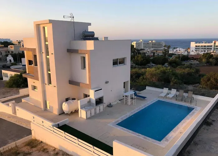 Chrystalleni Protaras